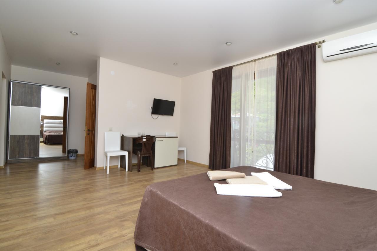 Arda Hotel Gagra Extérieur photo