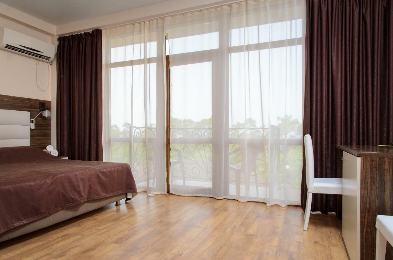 Arda Hotel Gagra Extérieur photo